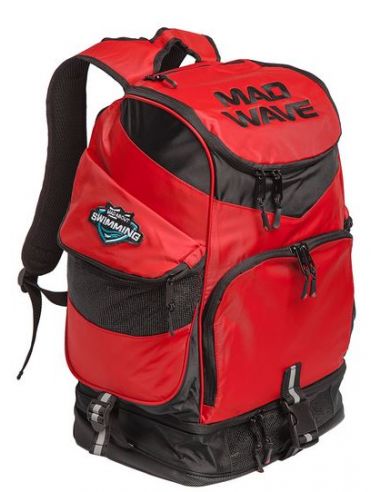 The MAD TEAM backpack is a perfect choice for serious swimmers with its huge storage capacity and outstanding athletic design!
